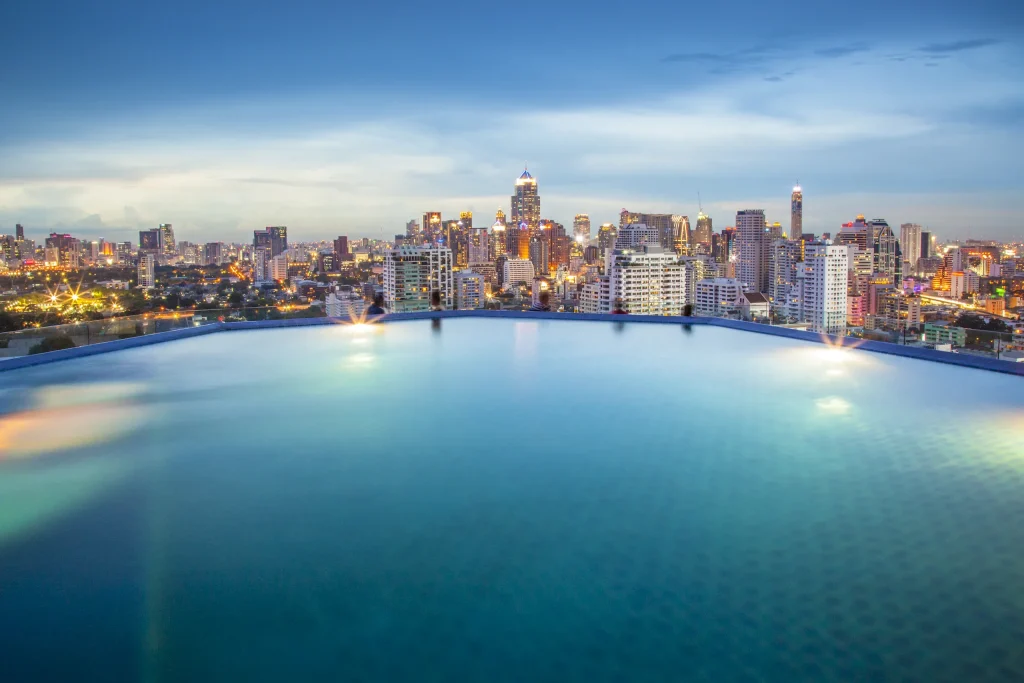 swimming pool1 - Column Bangkok Hotel