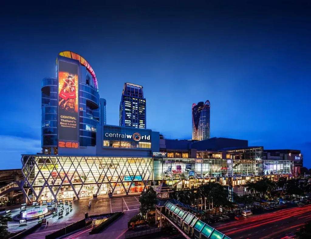 central world shopping.jpg - Column Bangkok Hotel
